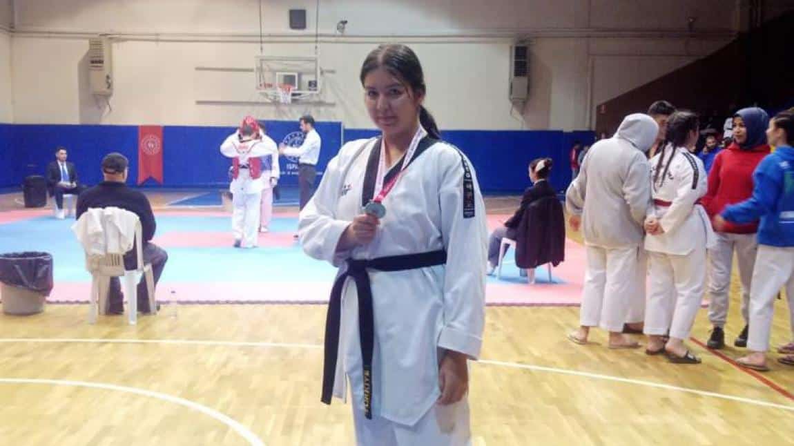 Öğrencimiz'den Taekwondo'da İl Birinciliği